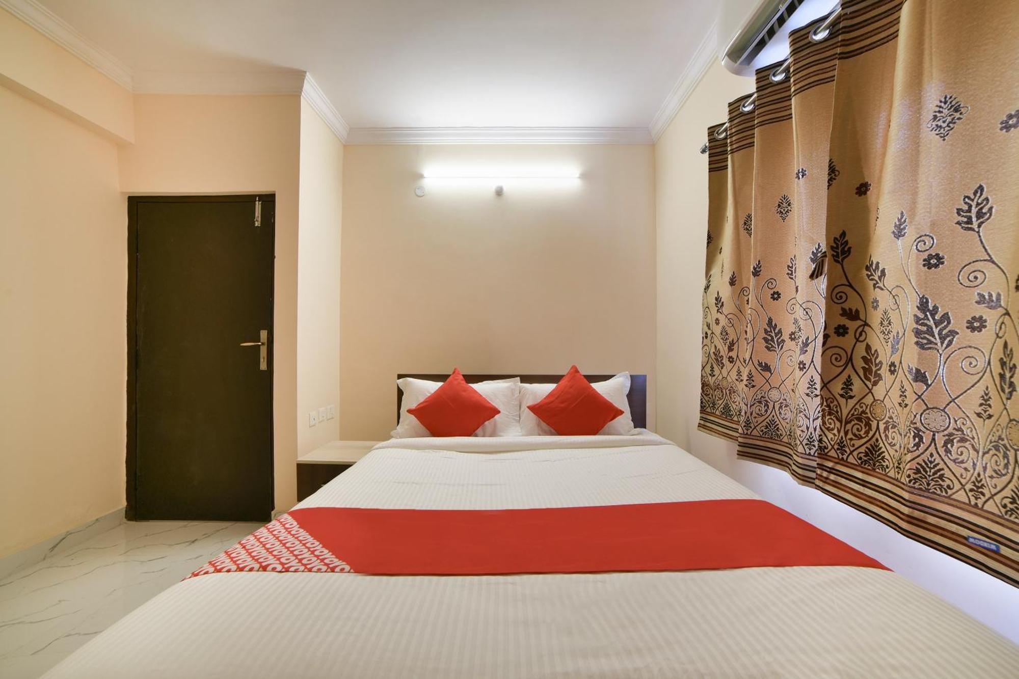 Hotel O Opal Residency Hyderabad Exterior photo