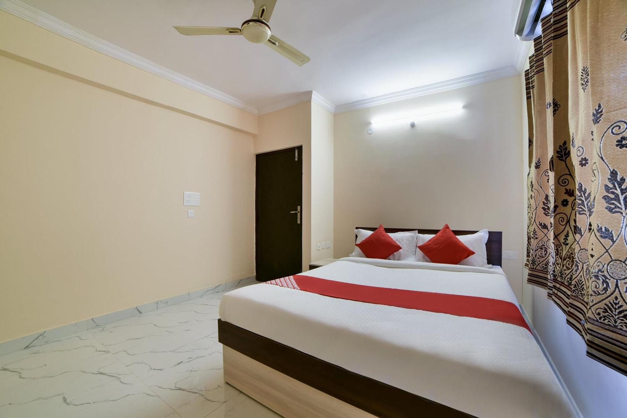 Hotel O Opal Residency Hyderabad Exterior photo